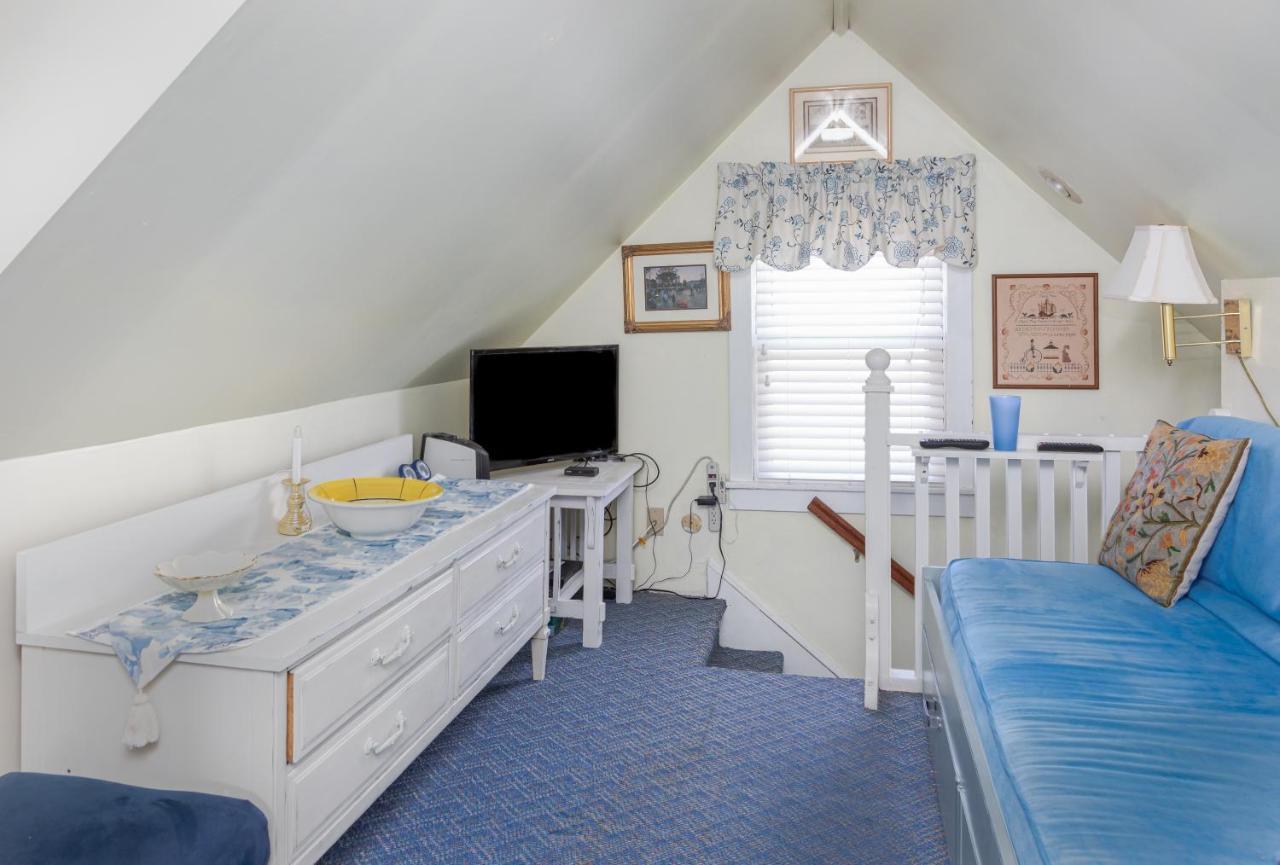 Antoinette'S Apartments & Suites Cape May Exterior foto